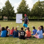 クイーンズ・オブ・フィールド 3枚目の写真・画像
