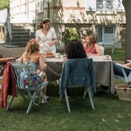 クイーンズ・オブ・フィールド 6枚目の写真・画像