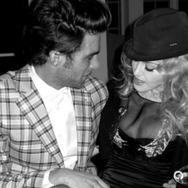 マドンナ、ジョン・コルタジャレナ