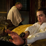 『コズモポリス』 -(C)2012-COSMOPOLIS PRODUCTIONS INC.／ALFAMA FILMS PRODUCTION／FRANCE 2 CINEMA 