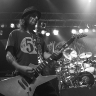 モーターヘッド／ザ・ワールド・イズ・アワーズ 7枚目の写真・画像