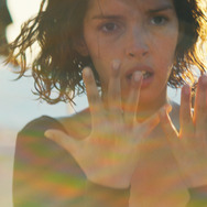 裸足になって 8枚目の写真・画像