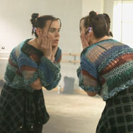 「超サイテーなスージーの日常 シーズン2」© Bad Wolf (IHS2) Ltd. 2022.