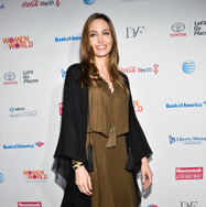 「ウーメン・イン・ザ・ワールド・サミット2013」に出席するアンジェリーナ・ジョリー（ニューヨーク）-(C) Getty Images