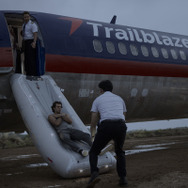 『ロスト・フライト』© 2022 Plane Film Holdings, LLC. All Rights Reserved.