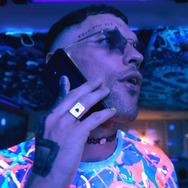 『モナ・リザ アンド ザ ブラッドムーン』© Institution of Production, LLC