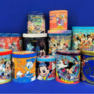会場で期間限定で開催中の「東京ディズニーリゾート アンコール！ザ・モーメンツ展 グッズ・コレクション」