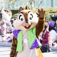 和服姿のミッキーが新年のごあいさつ！新アンバサダーも就任お披露目