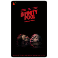 『インフィニティ・プール』ムビチケ　© 2022 Infinity (FFP) Movie Canada Inc., Infinity Squared KFT, Cetiri Film d.o.o. All Rights Reserved.