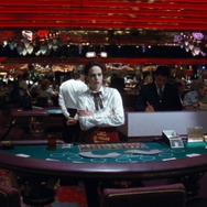 クイーン・オブ・ダイヤモンド 2枚目の写真・画像