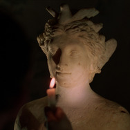 『墓泥棒と失われた女神』© 2023 tempesta srl, Ad Vitam Production, Amka Films Productions, Arte France Cinéma
