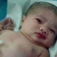 『助産師たちの夜が明ける』