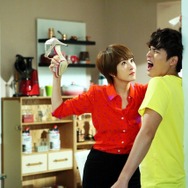 「アイドゥ・アイドゥ～素敵な靴は恋のはじまり」 -(C) MBC 2012