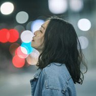 Colors Under the Streetlights 6枚目の写真・画像