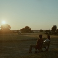 アット・ザ・ベンチ 3枚目の写真・画像