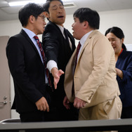 くすぶりの狂騒曲 2枚目の写真・画像