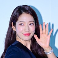 【パク・シネのデビュー秘話】まさか⁉女優になる前の「憧れの職業」にビックリ