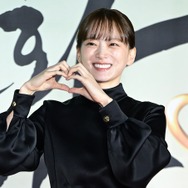 寒い冬に温かな気持ち…『The 8 Show』女優チョン・ウヒ、暖房費支援のために2000万ウォンを寄付