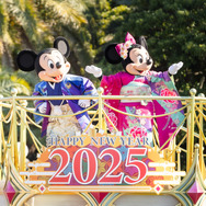 ミッキー＆ミニーが和服姿で新年のごあいさつ！お正月のスペシャルイベント盛大に開幕