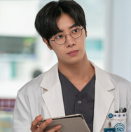 Netflixシリーズ「トラウマコード」1月24日（金）より独占配信