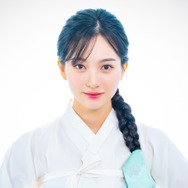 『7番房の奇跡』子役カル・ソウォン成長した姿に感嘆！韓服が映し出す優雅な美貌