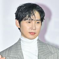 “SNS誤投稿”で自粛中のパク・ソンフン、復帰の可能性。同事務所のハン・ジミンと共演なるか