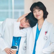 また夫婦誕生!? “逆プロポーズ”で話題だったあのカップルが『いつかは賢いレジデント生活』に特別出演！