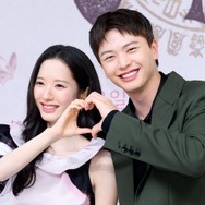 “本当に仲良し”『鬼宮』主演ユク・ソンジェ、制作発表会で「リアル親友」を大絶賛！