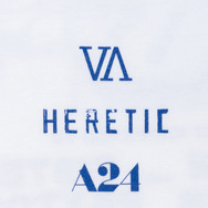 『異端者の家』© 2024 BLUEBERRY PIE LLC. All Rights Reserved.