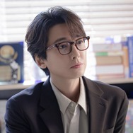 『賢い医師生活』チョン・ギョンホも“結婚フラグ”？「99ズ」最初の特別出演に反響