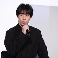 『何処にも行けない』（DISTANCES）