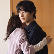 「魔物」第2話（C）テレビ朝日・SLL