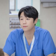 『いつかは賢いレジデント生活』で急成長、視聴者を虜にするチョン・ジュンウォンが次世代スターの頂点へ