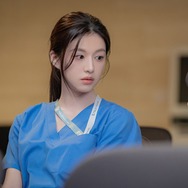 美貌より演技力が光った！『いつかは賢いレジデント生活』主演コ・ユンジョンに高評価