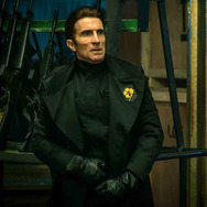 『ボーイ・キルズ・ワールド（原題）』©2023 Boy Kills World Rights, LLC All rights reserved.