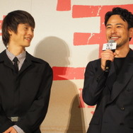 窪田正孝、妻夫木聡／映画『宝島』完成報告会見