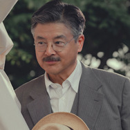 『遠い山なみの光』©2025 A Pale View of Hills Film Partners