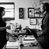 『フォーチュンクッキー』© 2023 Fremont The Movie LLC