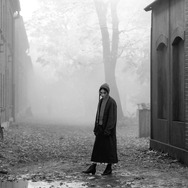 『ガール・ウィズ・ニードル』 © NORDISK FILM PRODUCTION / LAVA FILMS / NORDISK FILM PRODUCTION SVERIGE 2024