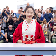 『遠い山なみの光』© Kazuko Wakayama