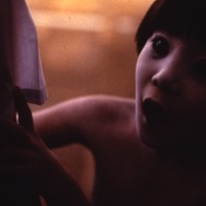 『呪怨〈4K：Vシネマ版〉』©東映ビデオ