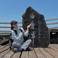 女優パク・シネ、“登山初心者”から一転…漢拏山の頂へ！ナチュラルな笑顔に反響【PHOTO】