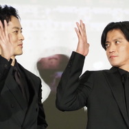 松坂桃李＆小栗旬