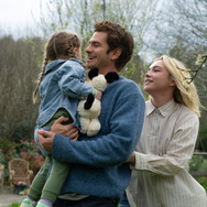 『We Live in Time この時を生きて』© 2024 STUDIOCANAL SAS – CHANNEL FOUR TELEVISION CORPORATION