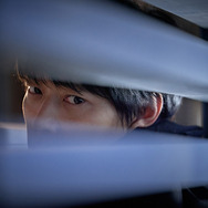 『プロット 殺人設計者』© 2024 NEXT ENTERTAINMENT WORLD & ZIP CINEMA. All Rights Reserved.