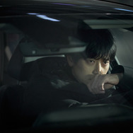 『プロット 殺人設計者』© 2024 NEXT ENTERTAINMENT WORLD & ZIP CINEMA. All Rights Reserved.