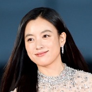 ハン・ヒョジュ、20周年の節目に誓う“さらなる飛躍”…20年を振り返る写真も話題！