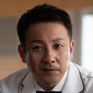 「DOCTOR PRICE」©ytv　©逆津ツカサ・有柚まさき／双葉社