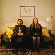 『破れたパンティーストッキング』（Pantyhose）』