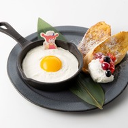 ミミ子の目玉焼きデザートプレート（通期）1,580円